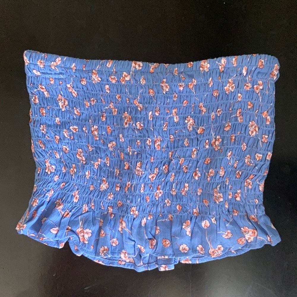 AEO blue w/ flowers bandeau top size small